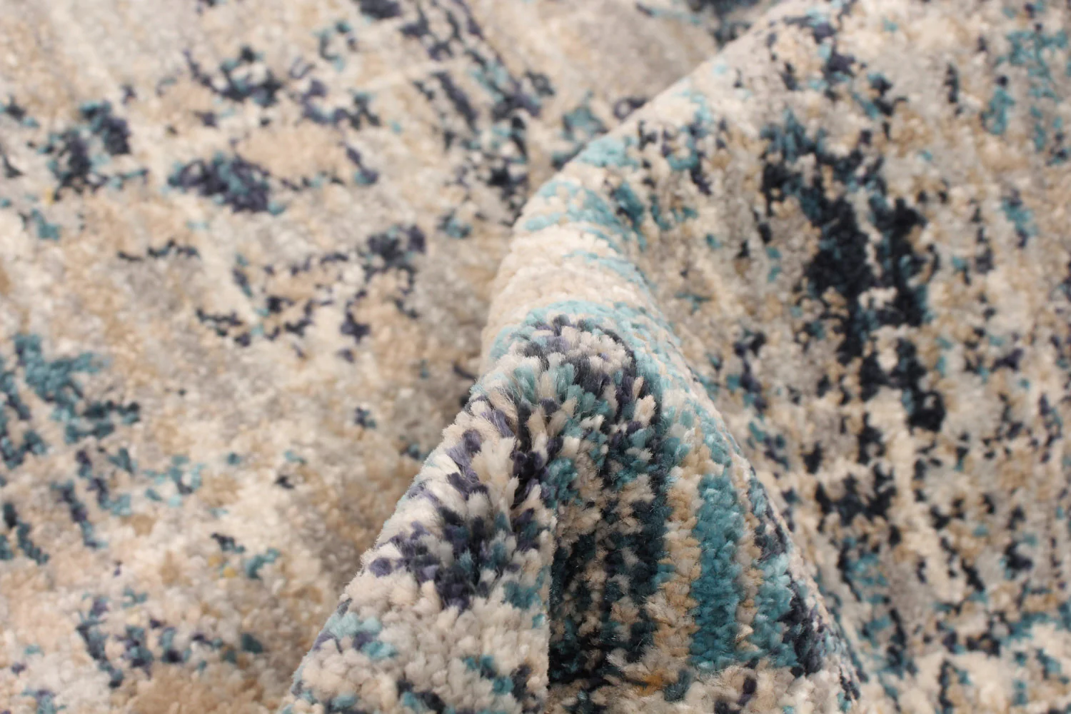 1001-bolivar-bijar-grey-area-rug-5-3-x-7-6--7.webp Bolivar Bijar Grey Area Rug - 5'3" x 7'6"