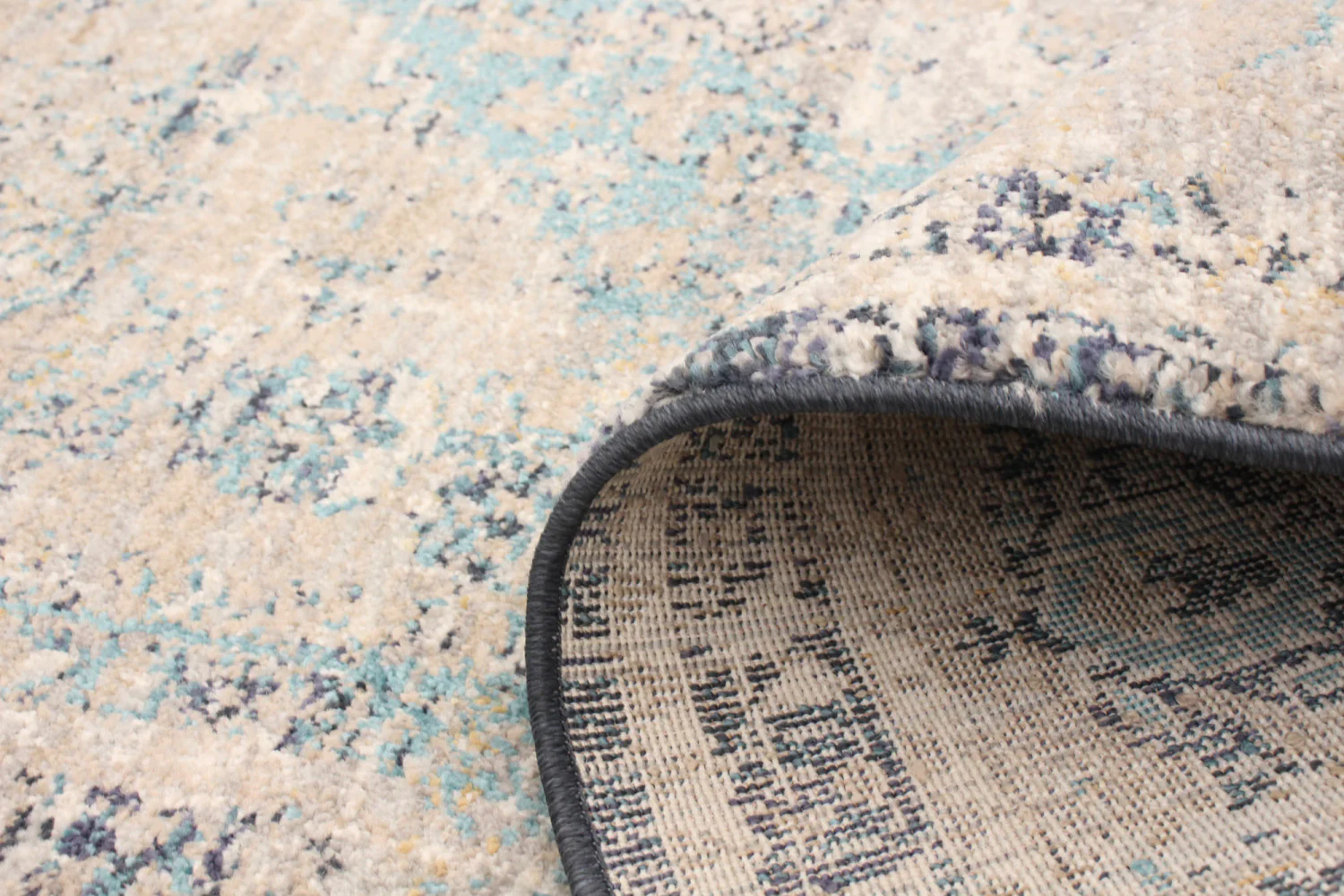 1001-bolivar-bijar-grey-area-rug-5-3-x-7-6--8.webp Bolivar Bijar Grey Area Rug - 5'3" x 7'6"