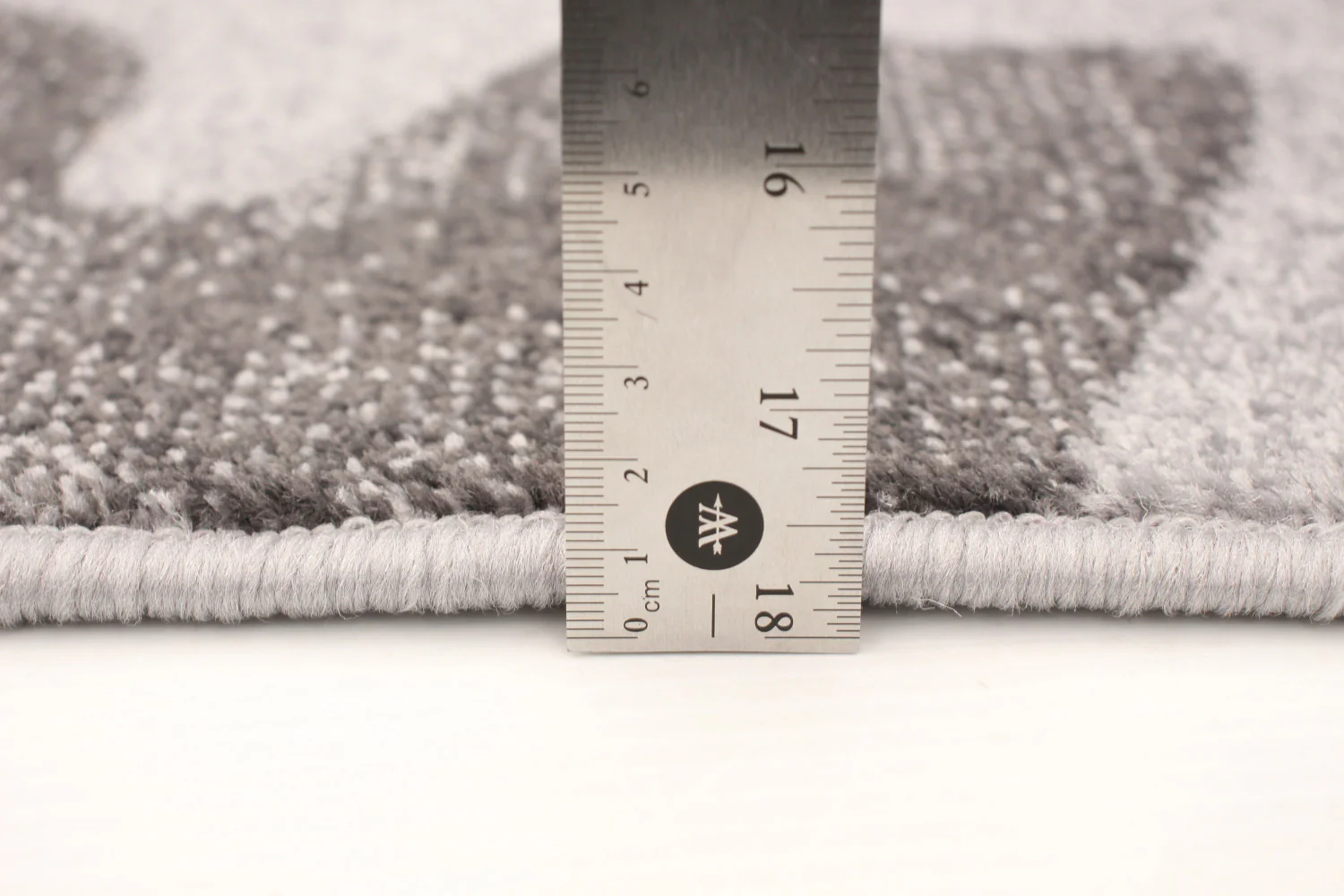 1087-palta-silver-anthracite-area-rug-7-10-x-10-2--3.webp Palta Silver-Anthracite Area Rug - 7'10" x 10'2"