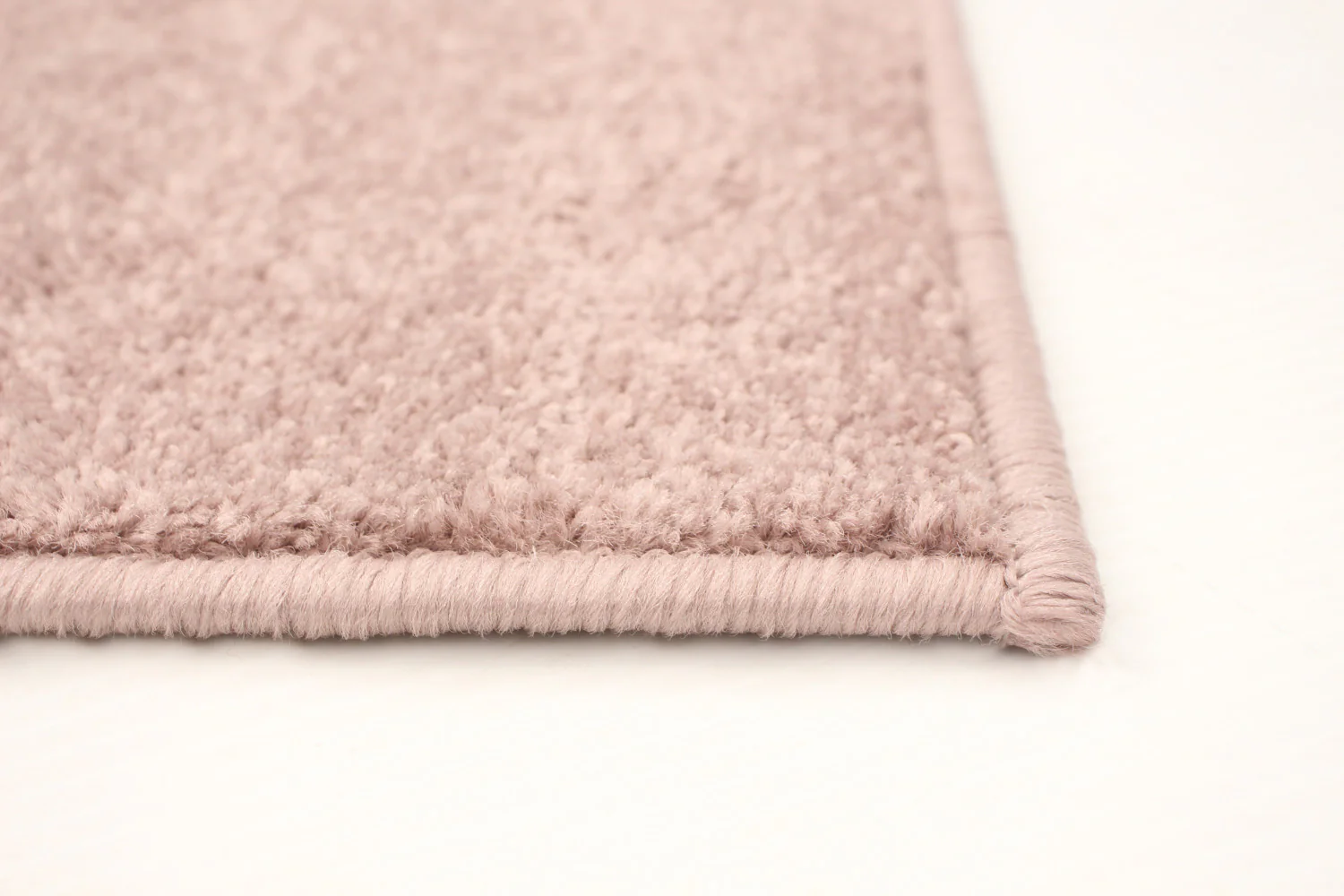 1096-faith-rose-cream-area-rug-3-11-x-5-7--2.webp Faith Rose-Cream Area Rug - 3'11" x 5'7"