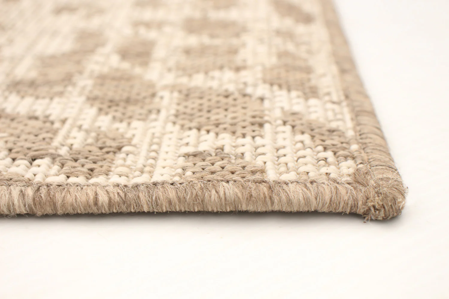 Sadie Safari Taupe-Champagne Area Rug - 5'3" x 7'7"