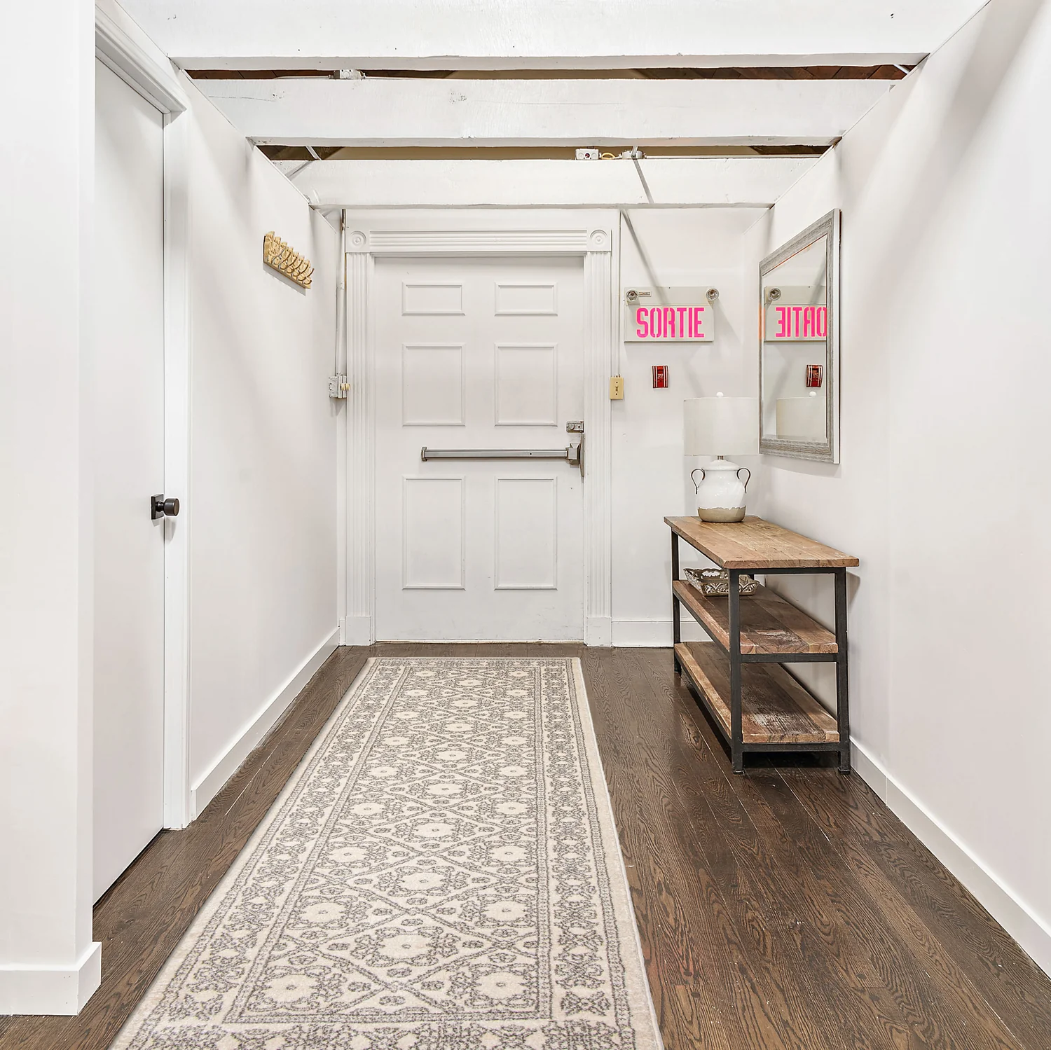 Elita Ivory Area Rug - 2'7" x 8'0"