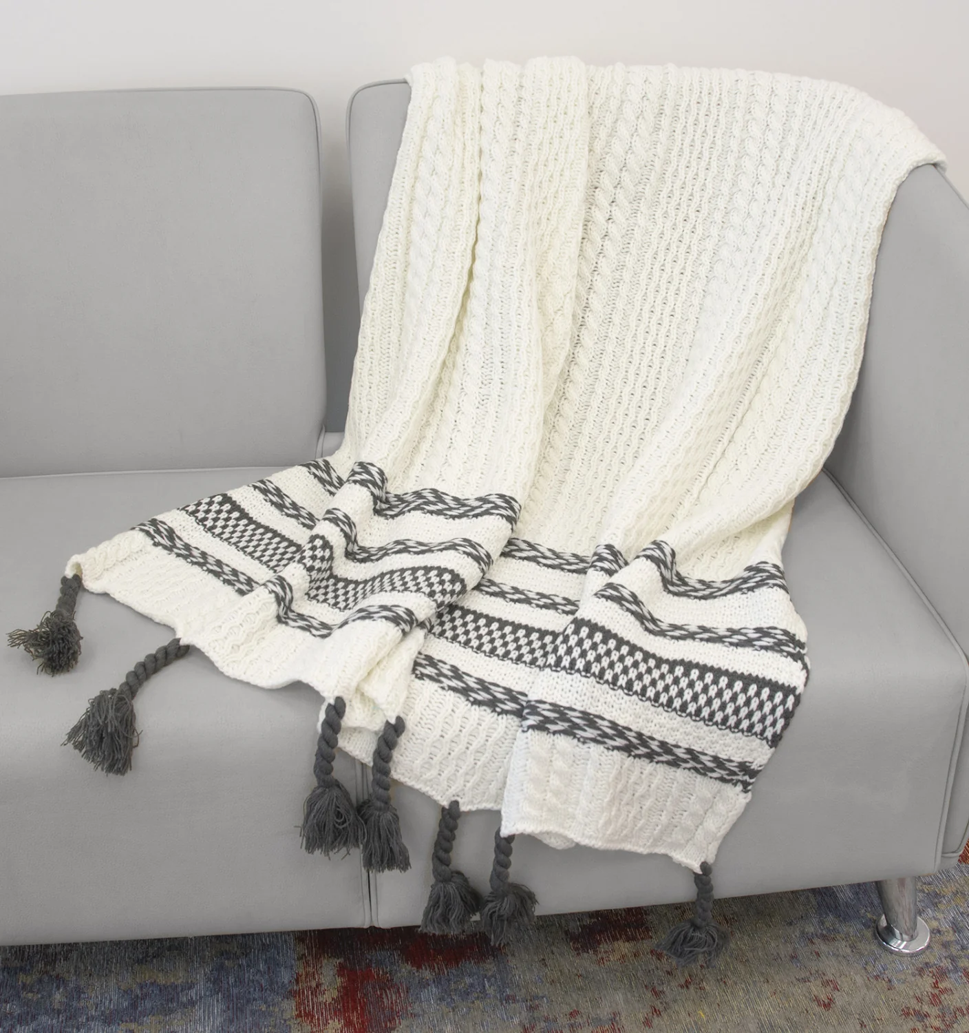 Porto Throw 50" x 60" - Multi-Colour