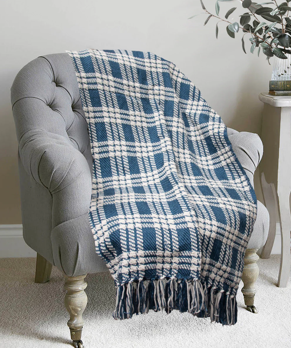 Delaware 50" x 60" Throw - Blue