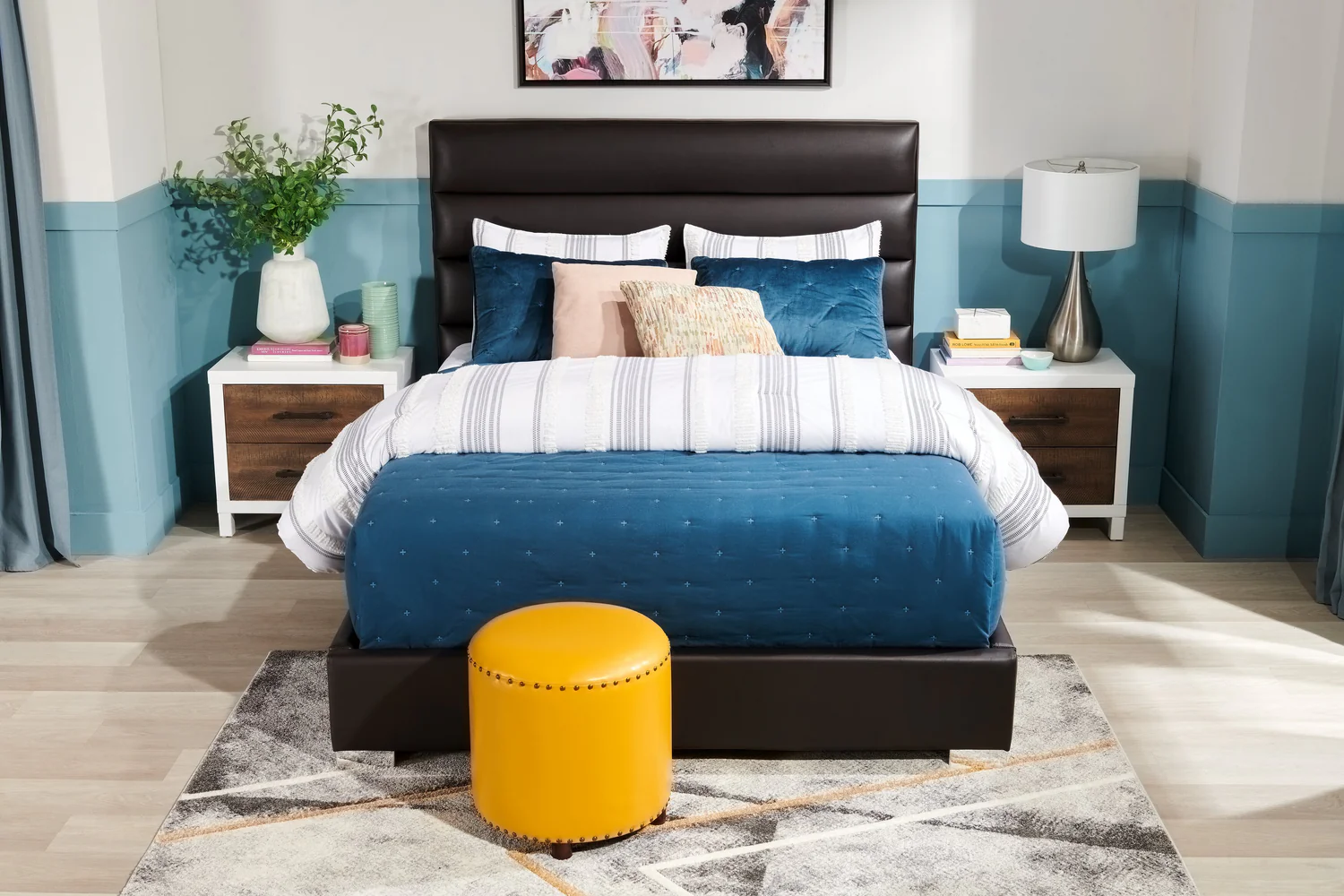 Kort & Co. Clay Upholstered Platfom Bed in Brown Vegan-Leather Fabric, Tufted - Queen Size