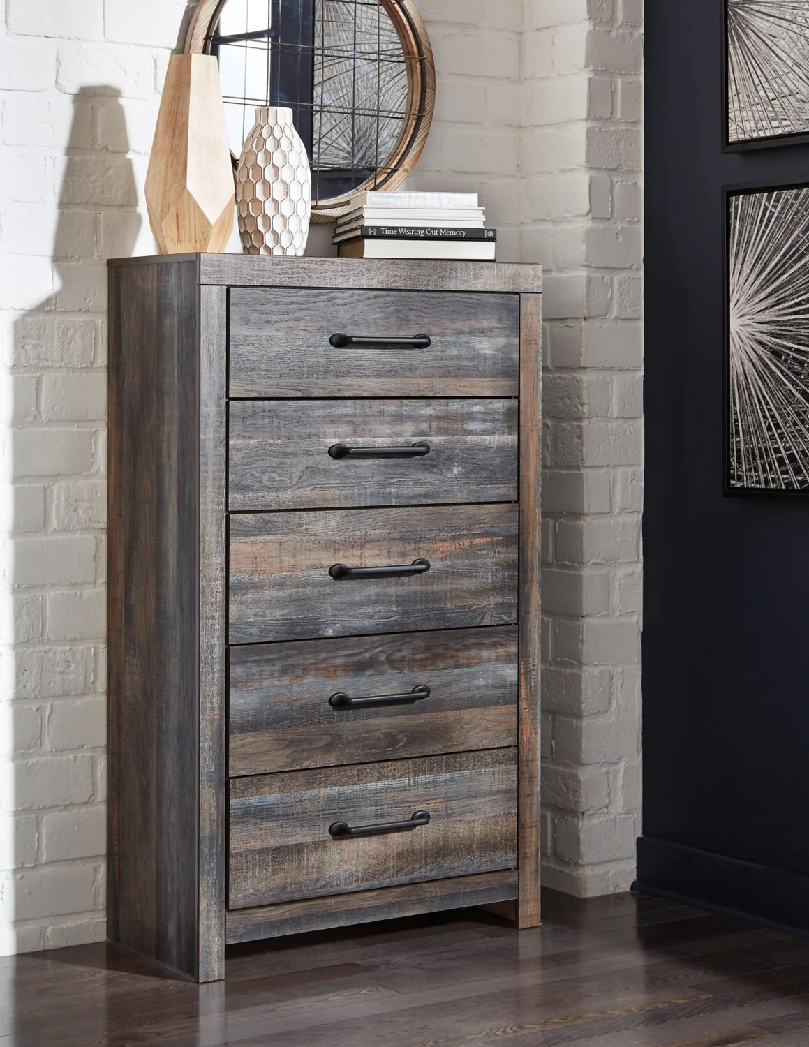 1300-abby-bedroom-chest-of-drawers-5-drawer-31-7-w-x-53-9-h-brown-4.webp Abby Bedroom Chest of Drawers, 5-Drawer, 31.7"W x 53.9"H - Brown