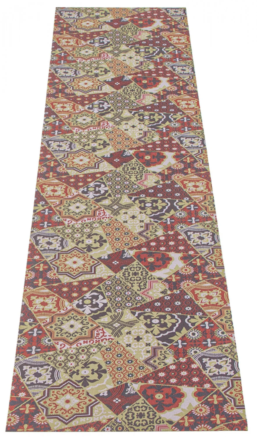 1372-bellezza-red-green-2-2-x-20-0-area-rug-5.webp Bellezza Red / Green 2'2" x 20'0" Area Rug