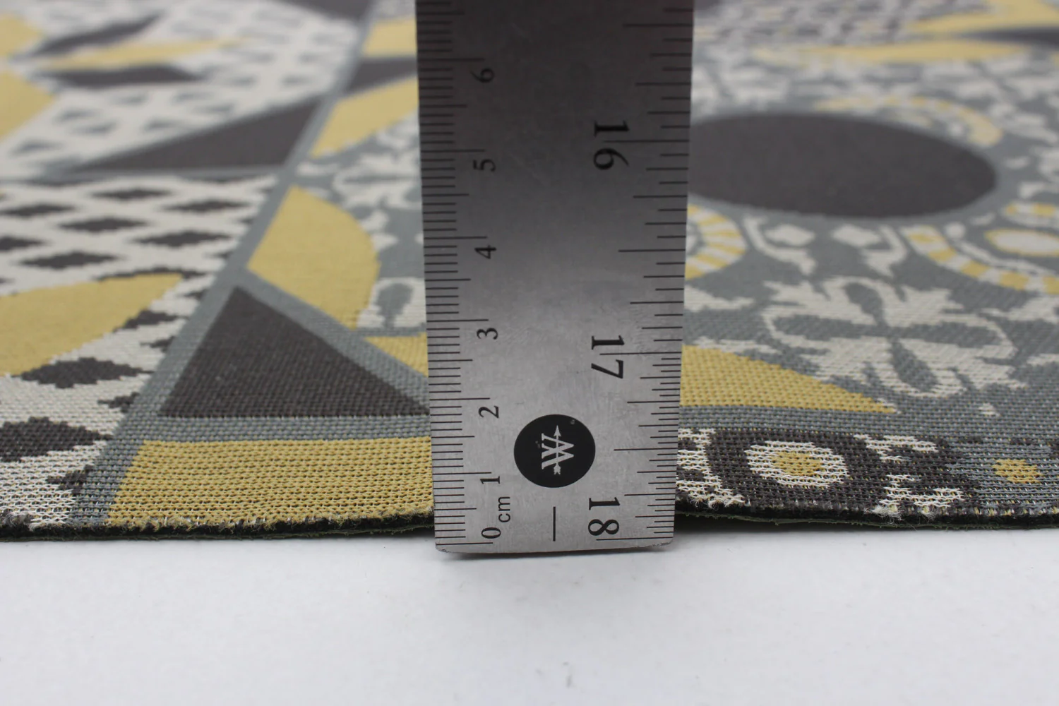 1409-bellezza-grey-2-2-x-3-0-area-rug-s-of-2-7.webp Bellezza Grey 2'2" x 3'0" Area Rug - S of 2