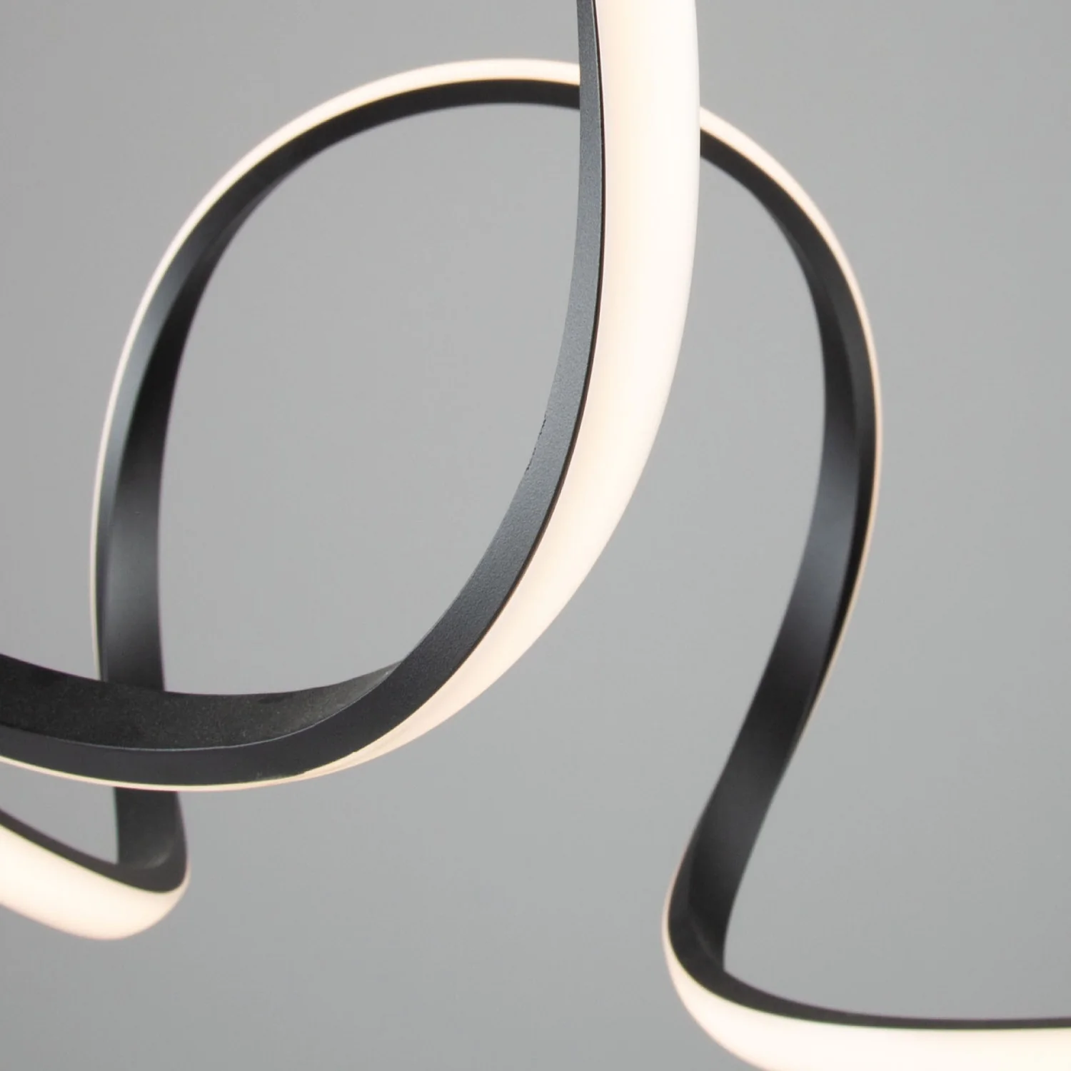 1953-mira-40-w-led-pendant-black-6.webp Mira 40 W LED Pendant Black