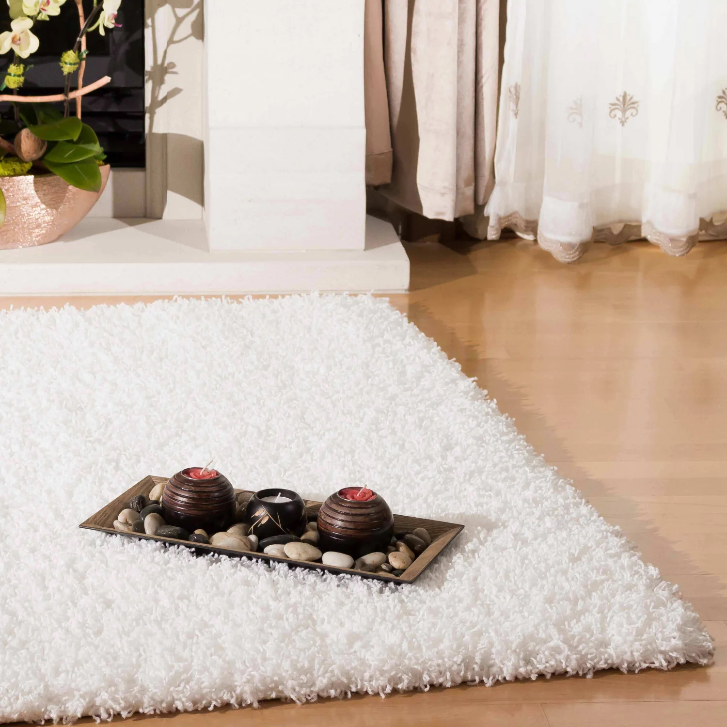 2053-victoria-white-shag-3-x-5-area-rug-3.webp Victoria White Shag 3 x 5 Area Rug