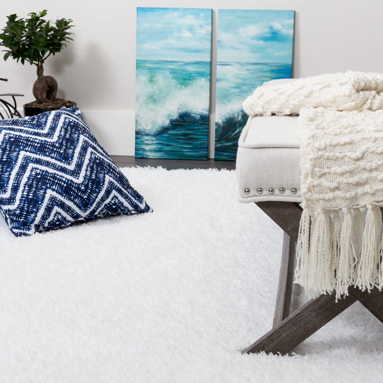 2053-victoria-white-shag-3-x-5-area-rug-7.webp Victoria White Shag 3 x 5 Area Rug