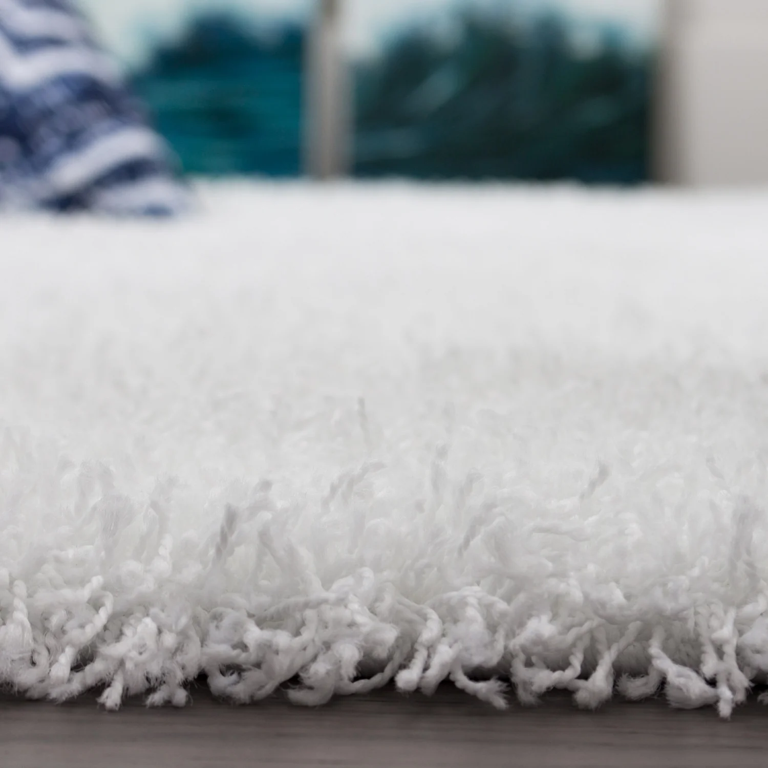 2053-victoria-white-shag-3-x-5-area-rug-9.webp Victoria White Shag 3 x 5 Area Rug