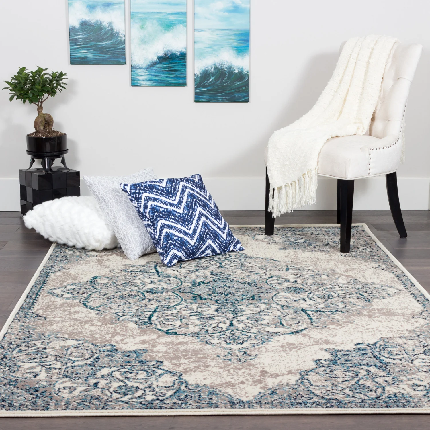Sav Silver 4x6 Area Rug