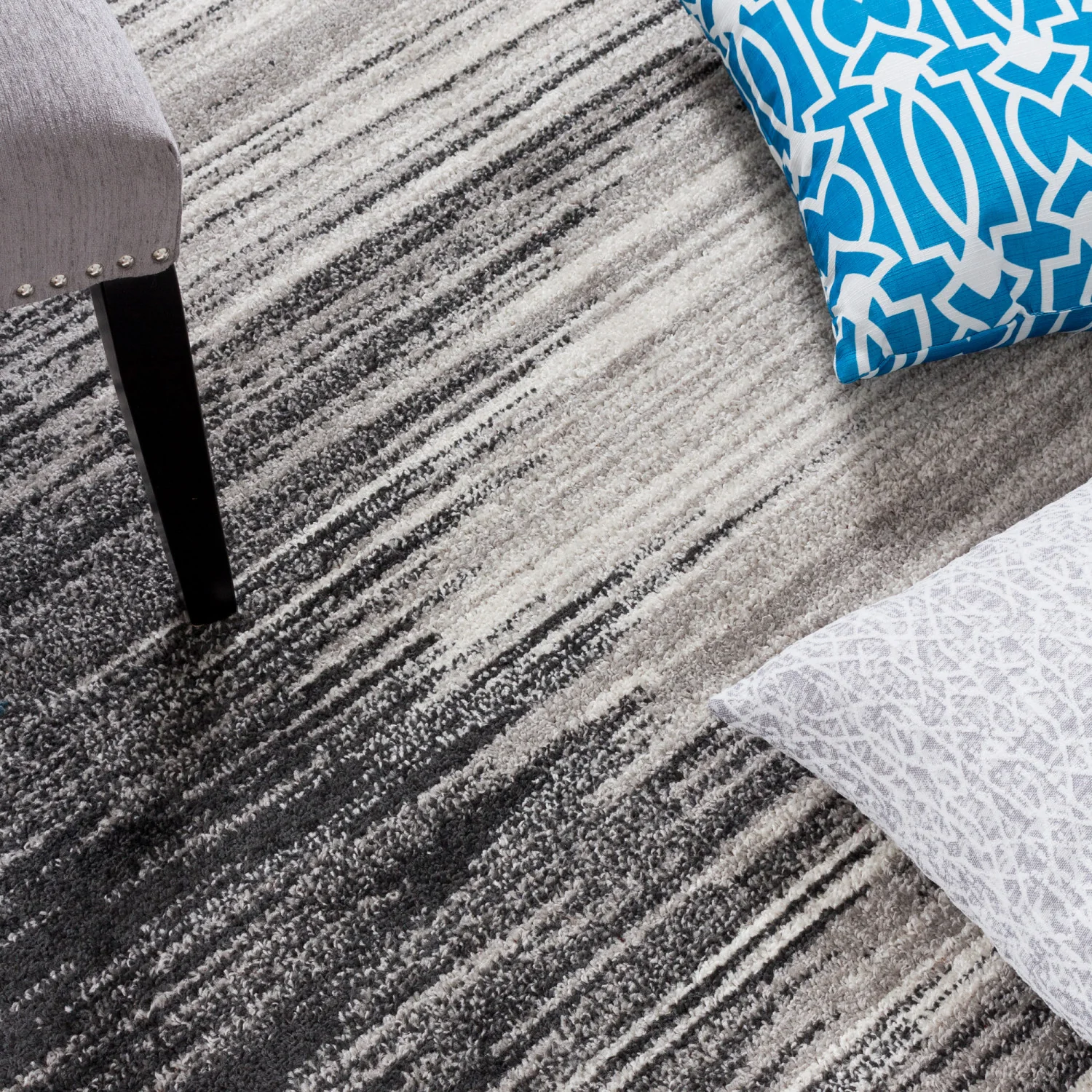 2134-lav-grey-waves-4x6-area-rug-5.webp Lav Grey Waves 4x6 Area Rug