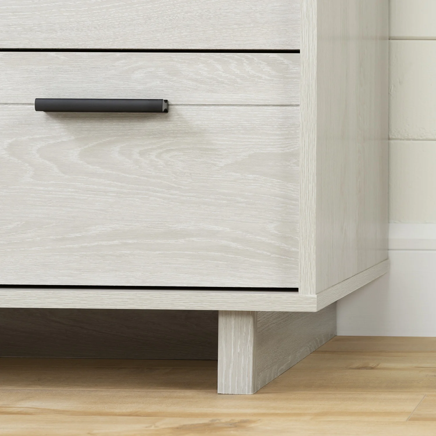 2368-fynn-5-drawer-chest-winter-oak-4.webp Fynn 5-Drawer Chest - Winter Oak