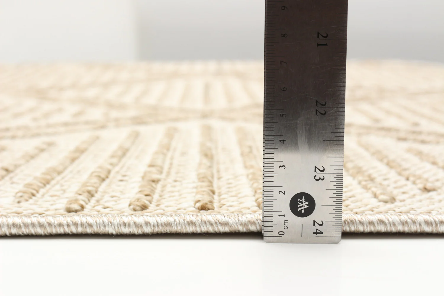 2470-xantha-taupe-area-rug-4-0-x-6-0--6.webp Xantha Taupe Area Rug - 4'0" x 6'0"