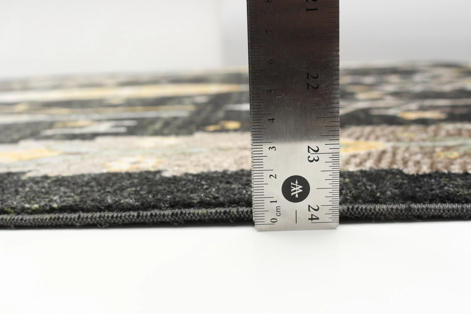 2490-pine-black-machine-washable-area-rug-3-0-x-5-0--6.webp Pine Black Machine Washable Area Rug - 3'0" x 5'0"