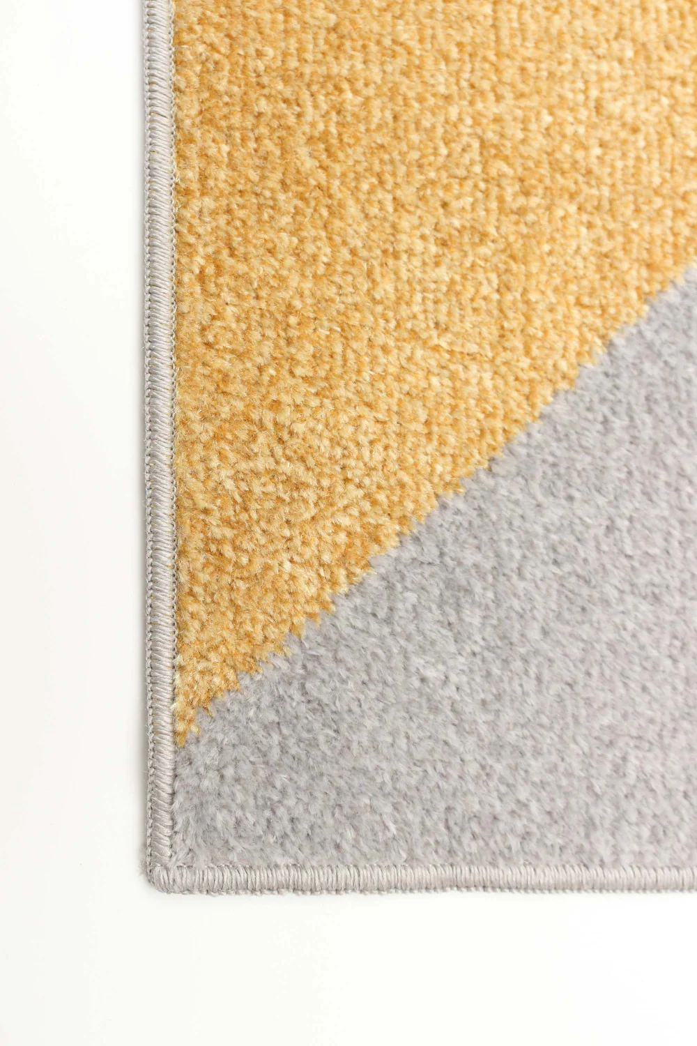 2532-gemma-multi-colour-machine-washable-area-rug-8-0-x-10-0--5.webp Gemma Multi-Colour Machine Washable Area Rug - 8'0" x 10'0"