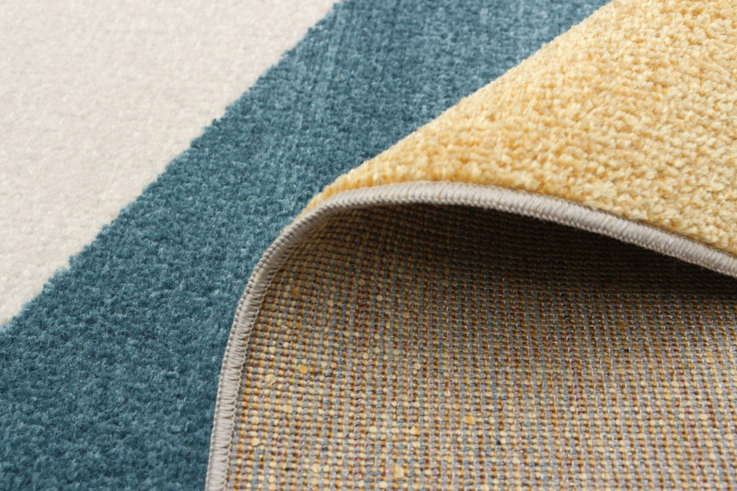 2532-gemma-multi-colour-machine-washable-area-rug-8-0-x-10-0--9.webp Gemma Multi-Colour Machine Washable Area Rug - 8'0" x 10'0"