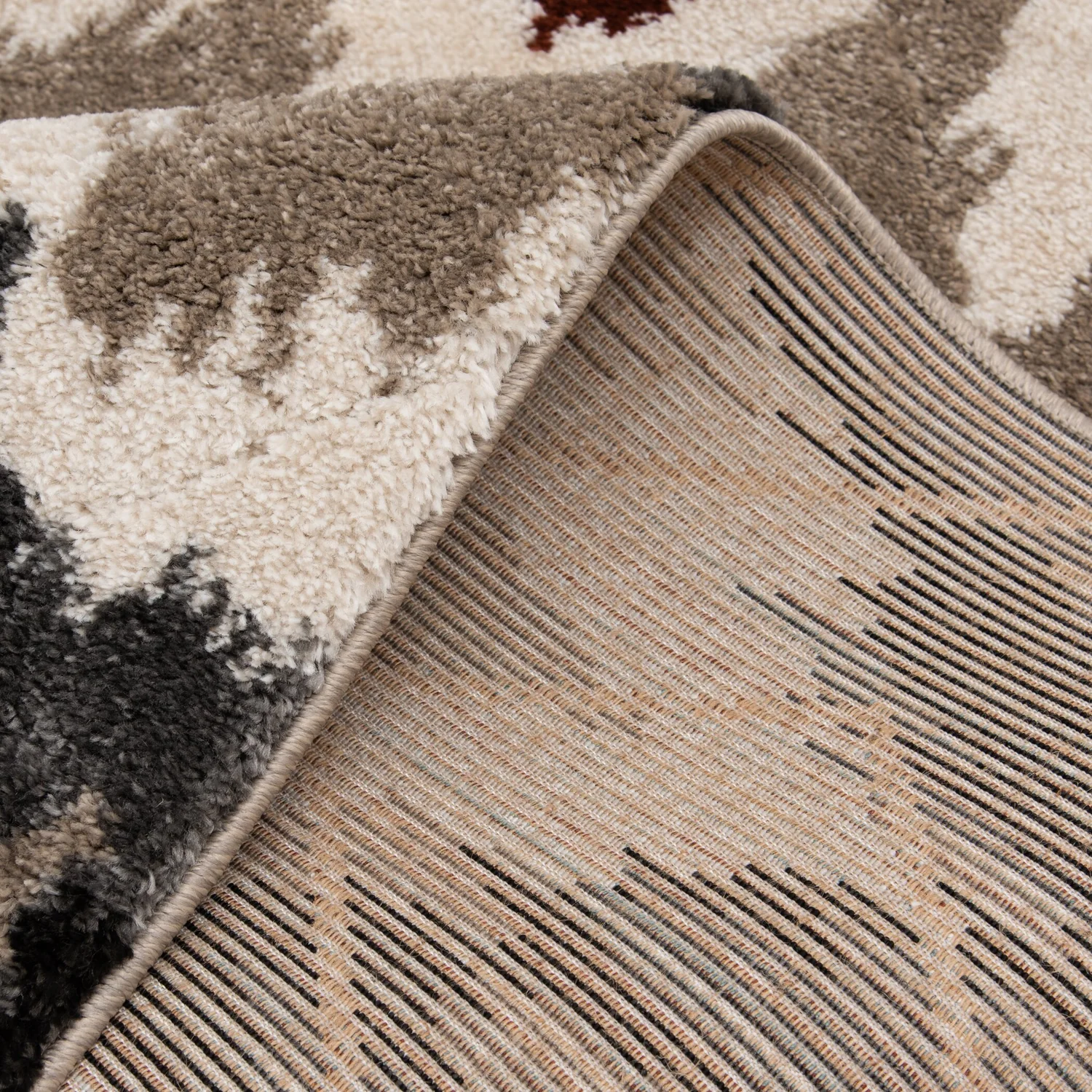 Vulcan Area Rug - 5' x 7'3"