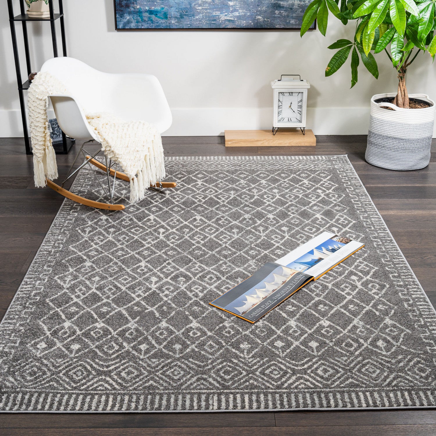 Roma Looms Grey 5x8 Area Rug