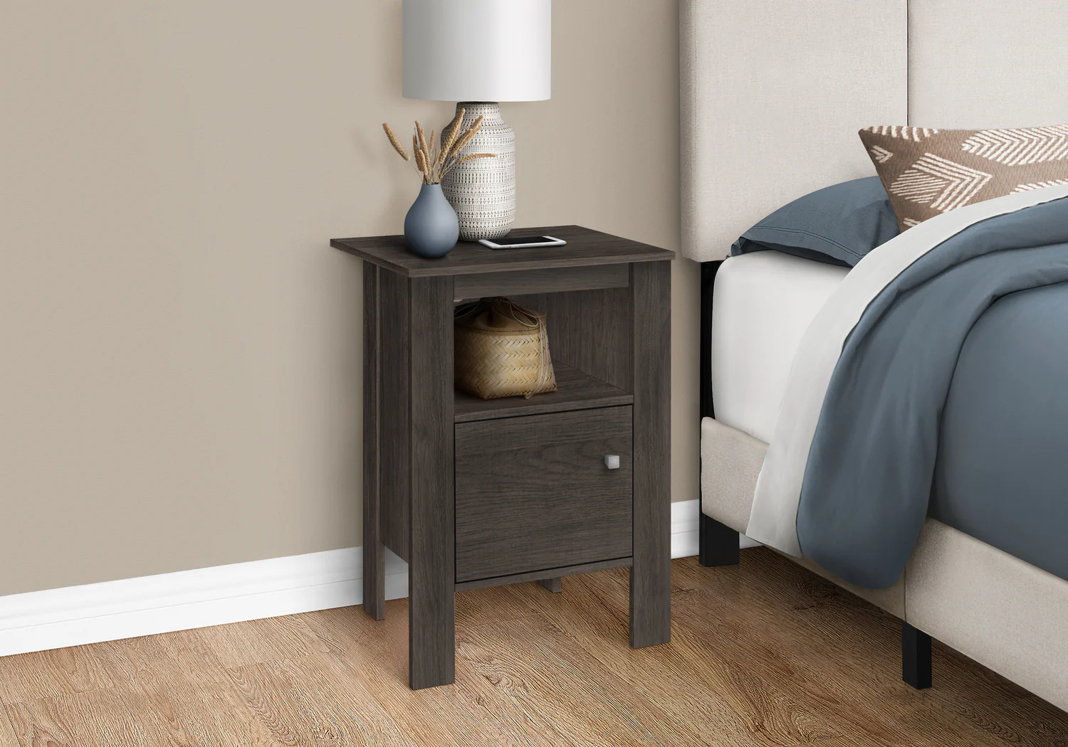 2808-brown-oak-side-table-nightstand-3.webp Brown Oak Side Table Nightstand