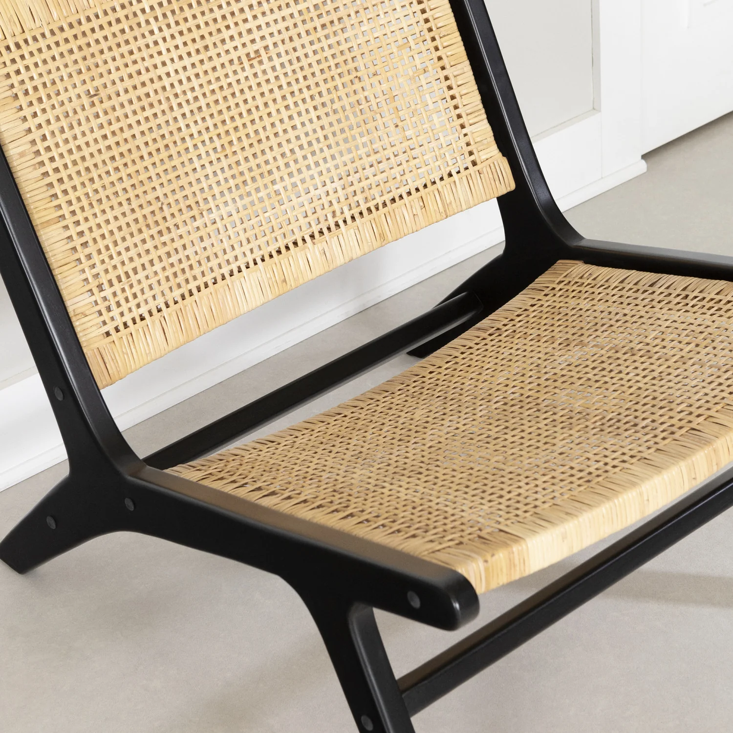 3115-balka-lounge-chair-black--4.webp Balka Lounge Chair - Black