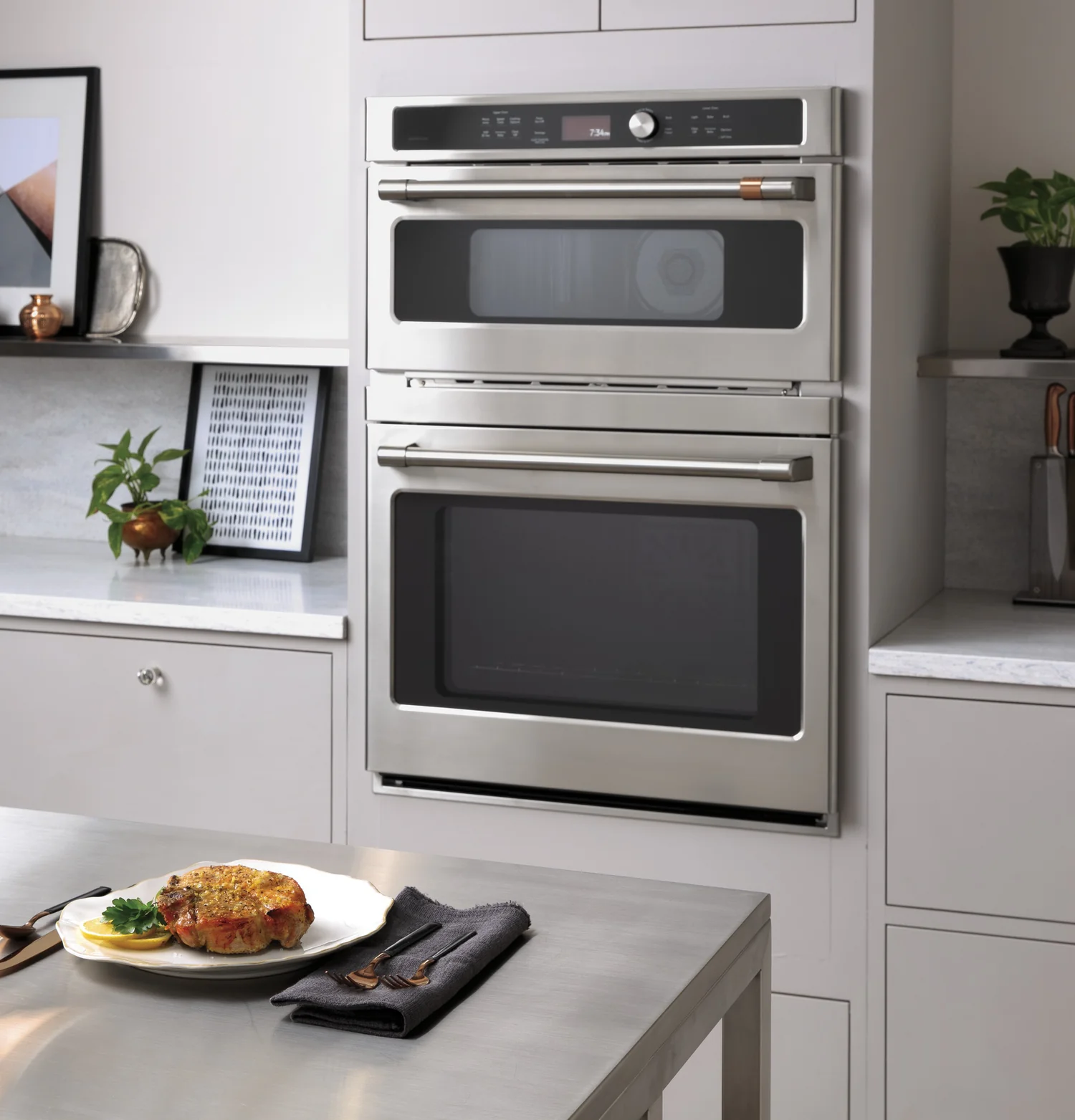 321-cafe-30-6-7-cu-ft-electric-wall-oven-with-combination-double-wall-oven-with-true-convection-stainless-ctc912p2ns1-3.webp Cafe 30" 6.7 Cu. Ft. Electric Wall Oven with Combination Double Wall Oven with True Convection - Stainless - CTC912P2NS1
