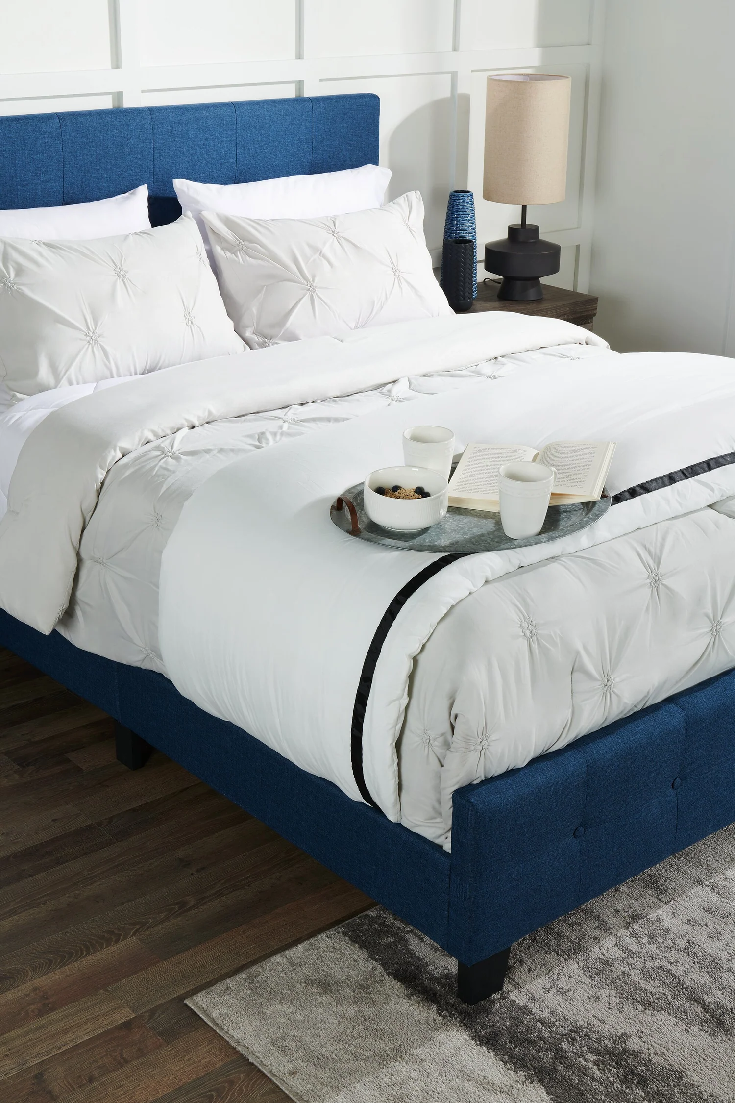 472-page-upholstered-bed-in-blue-linen-look-fabric-button-tufted-king-size-7.webp Page Upholstered Bed in Blue Linen-Look Fabric, Button Tufted - King Size