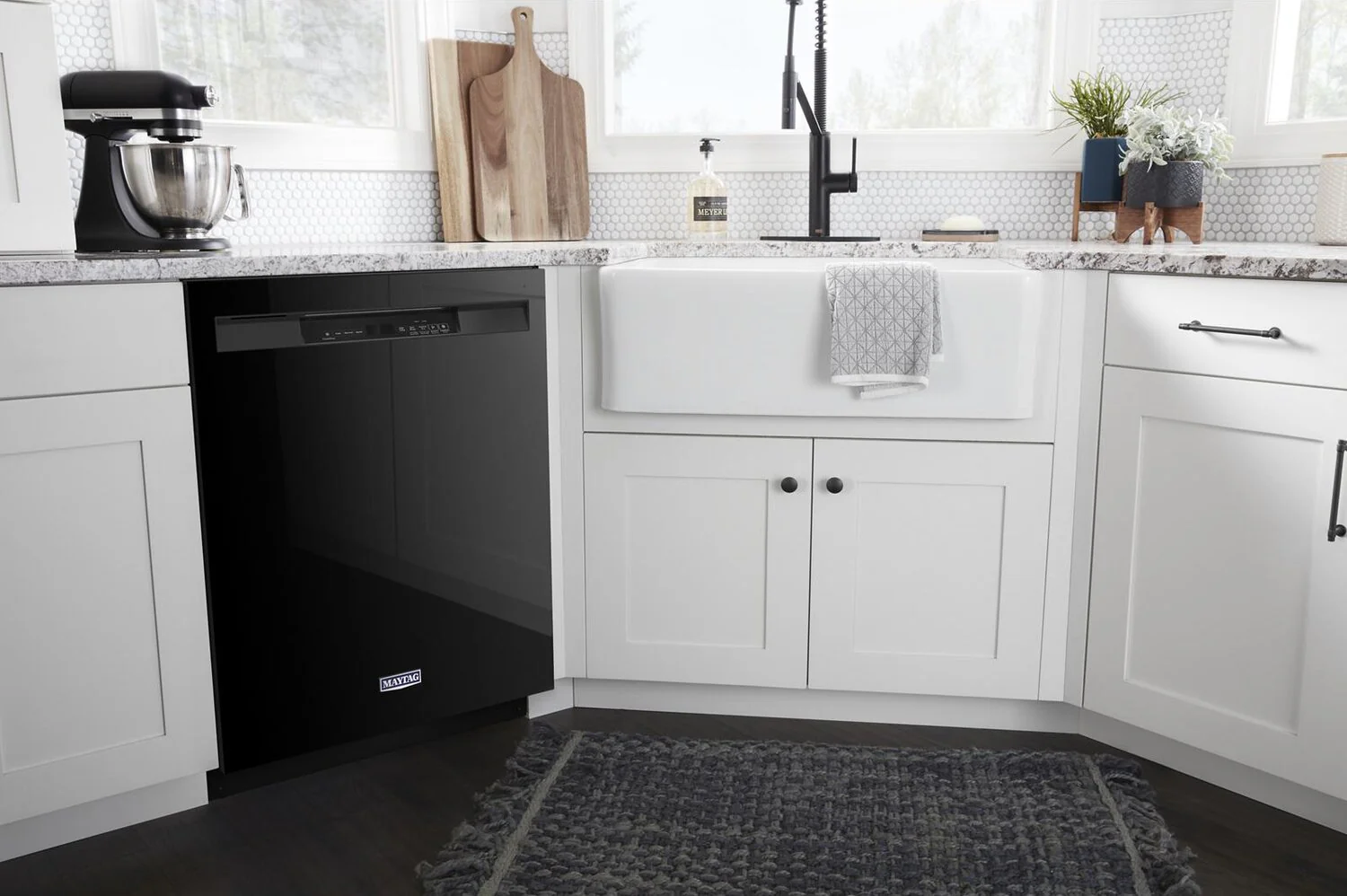 497-maytag-24-50-dba-built-in-front-control-dishwasher-black-mdb4949skb-4.webp Maytag 24" 50 dBA Built-In Front-Control Dishwasher - Black - MDB4949SKB