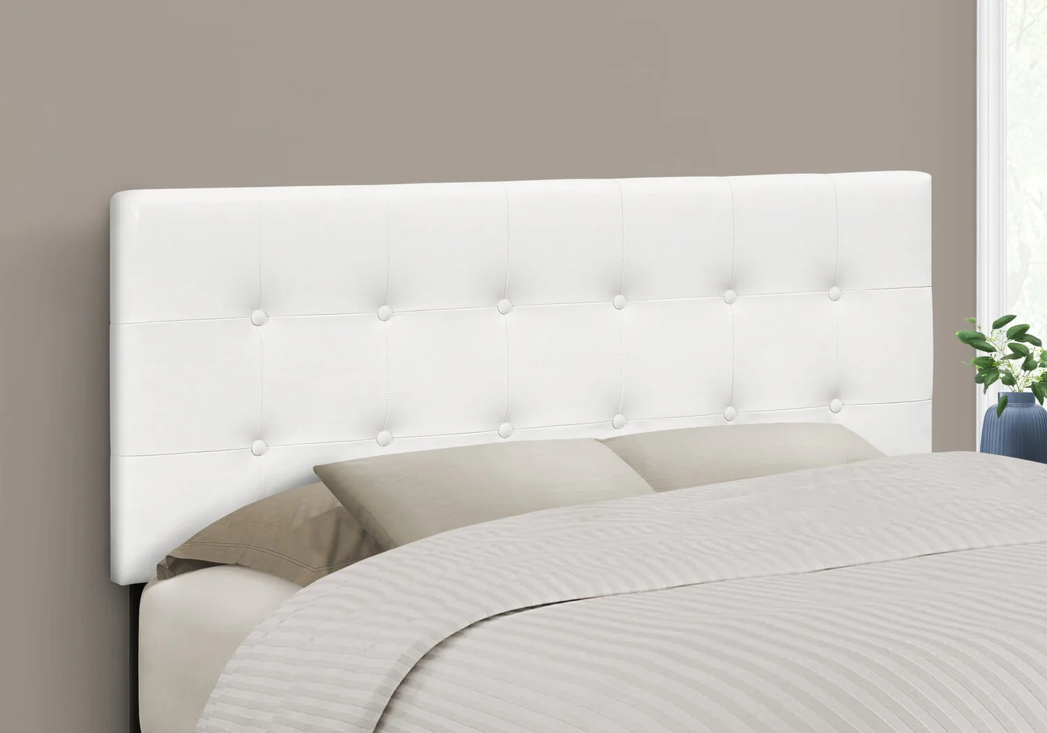 Estel Upholstered Headboard in White Vegan Leather Fabric, Button Tufted - Full Size