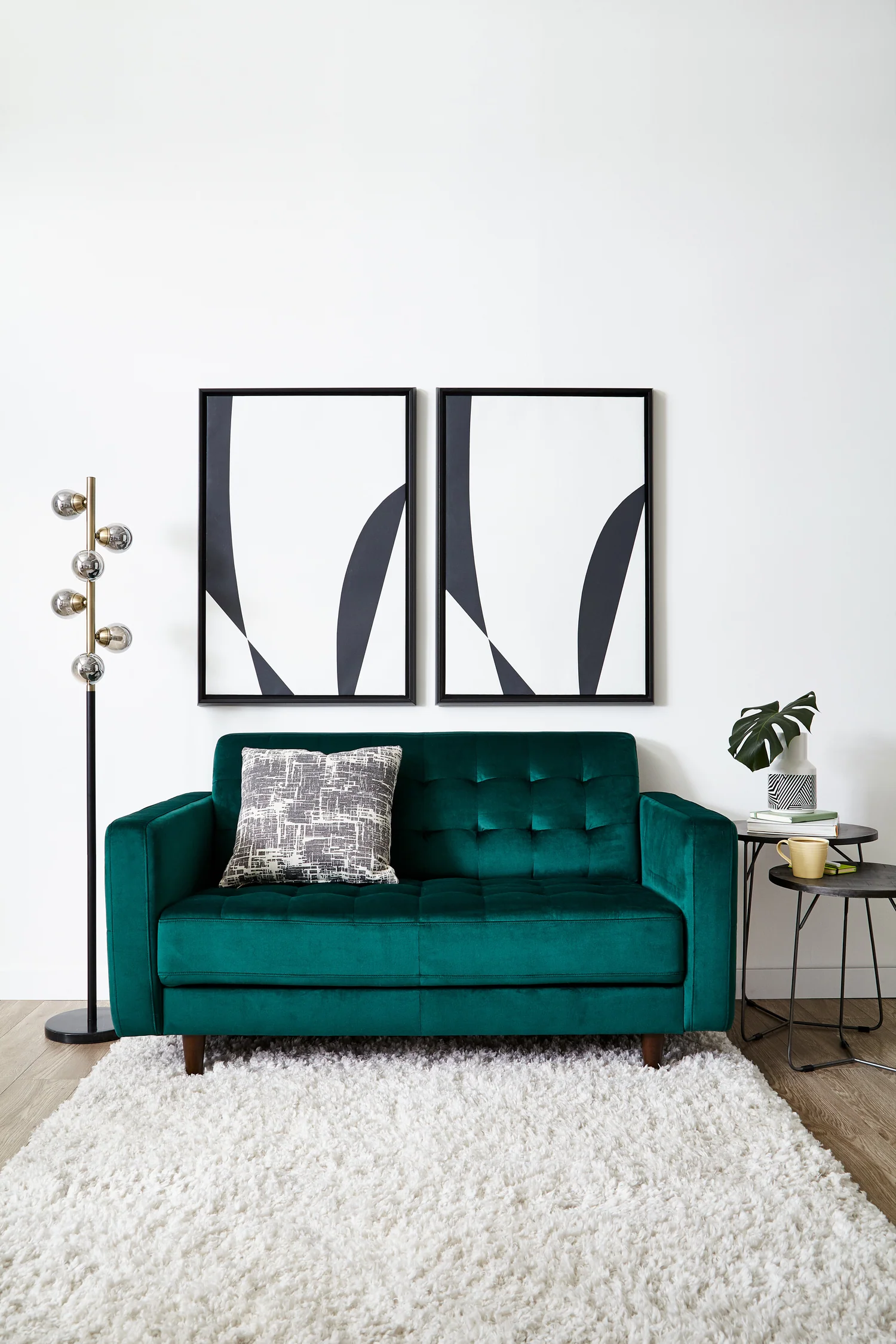 890-bennie-61-25-5-light-black-and-gold-floor-lamp-5.webp Bennie 61.25" 5-Light Black and Gold Floor Lamp