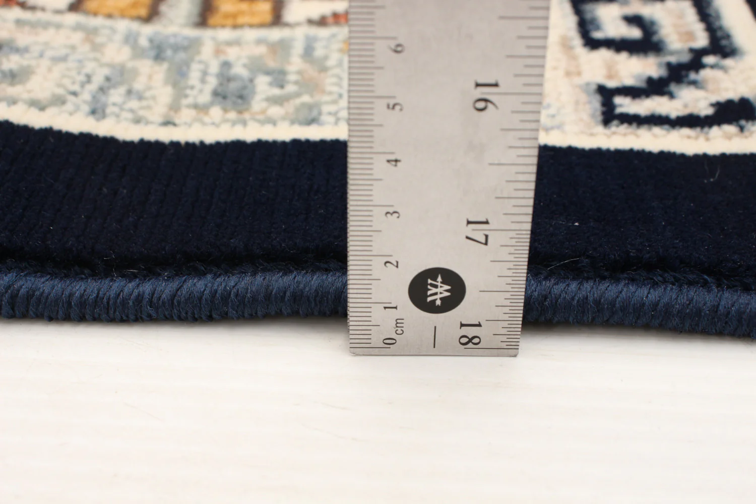 902-quincy-navy-blue-area-rug-7-10-x-10-2--6.webp Quincy Navy Blue Area Rug - 7'10" x 10'2"