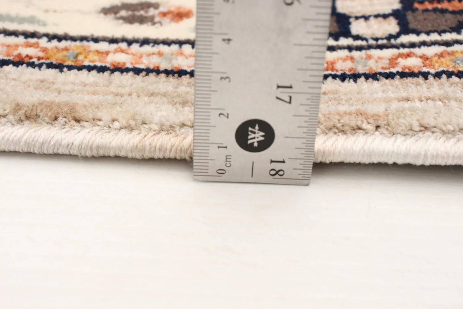 904-quincy-taupe-area-rug-7-10-x-10-2--6.webp Quincy Taupe Area Rug - 7'10" x 10'2"