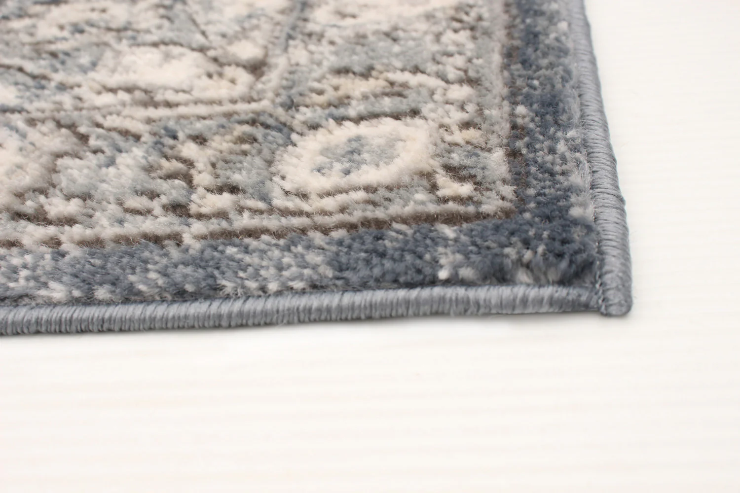 993-octavian-tabriz-grey-area-rug-2-7-x-8-2--5.webp Octavian Tabriz Grey Area Rug - 2'7" x 8'2"