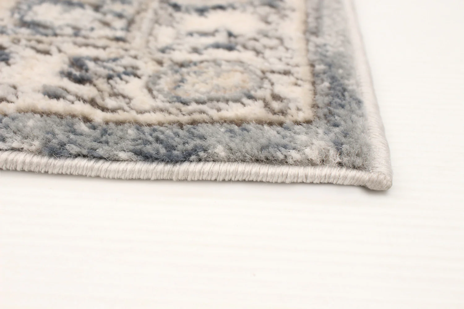 997-octavian-tabriz-blue-ivory-area-rug-2-7-x-8-2--5.webp Octavian Tabriz Blue-Ivory Area Rug - 2'7" x 8'2"